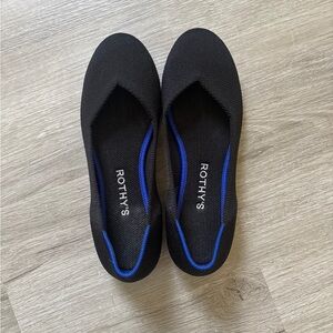 Rothy's The Flat black knit round toe ballet flats with blue   Trim sz 6.5